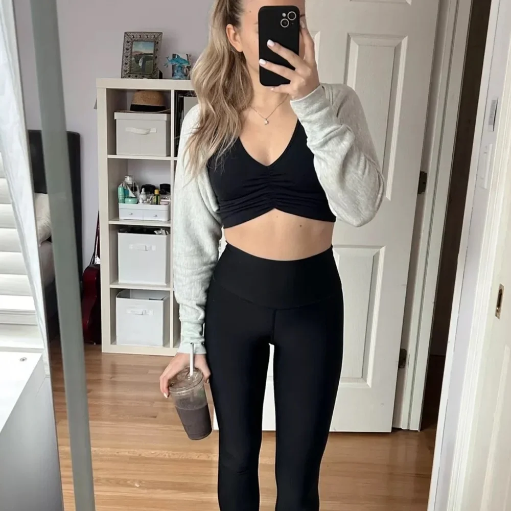 ALO Yoga Wild Thing Bra in Black